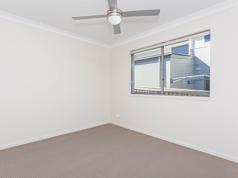 54 The Avenue, Heathwood QLD 4110