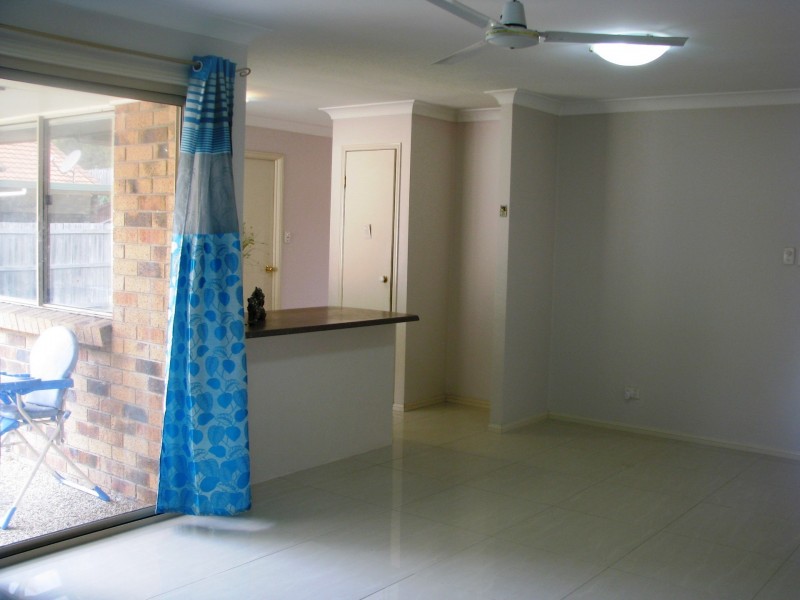 22 Hyde Place, Forest Lake QLD 4078