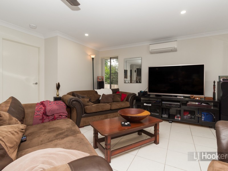 388 Old Logan Road, Camira QLD 4300