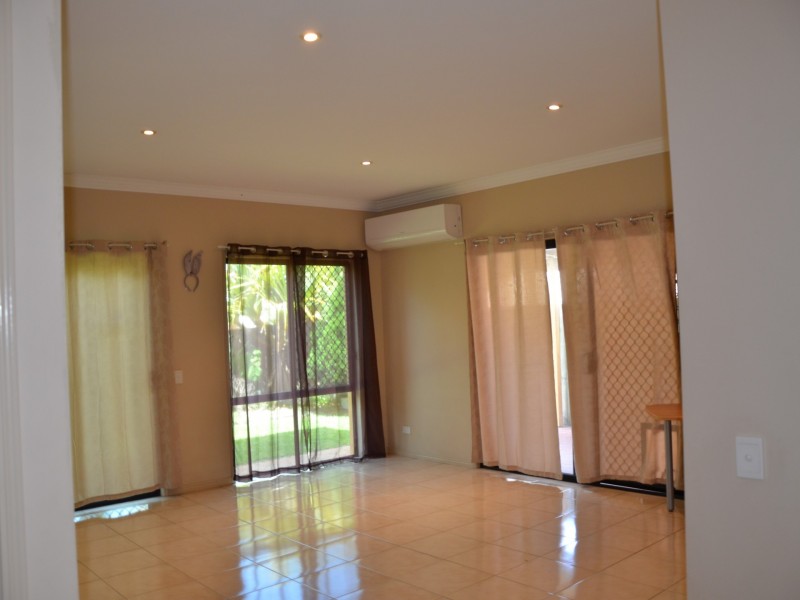 9 Mauritius Parade, Forest Lake QLD 4078