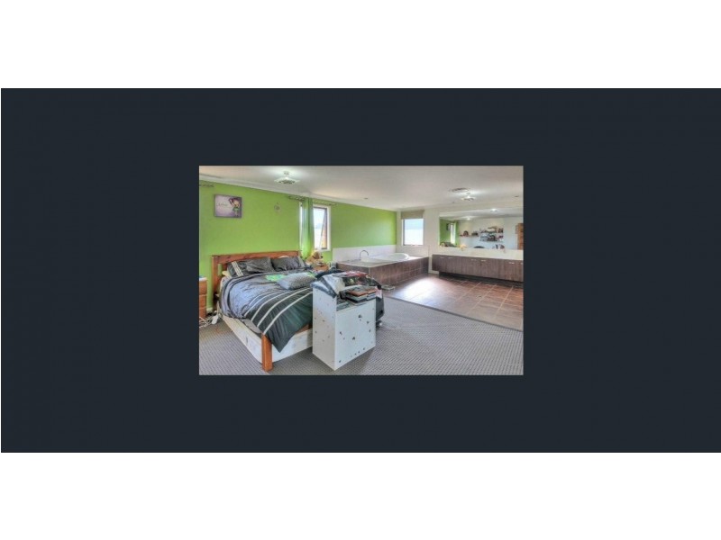 105 Jubilee Avenue, Forest Lake QLD 4078