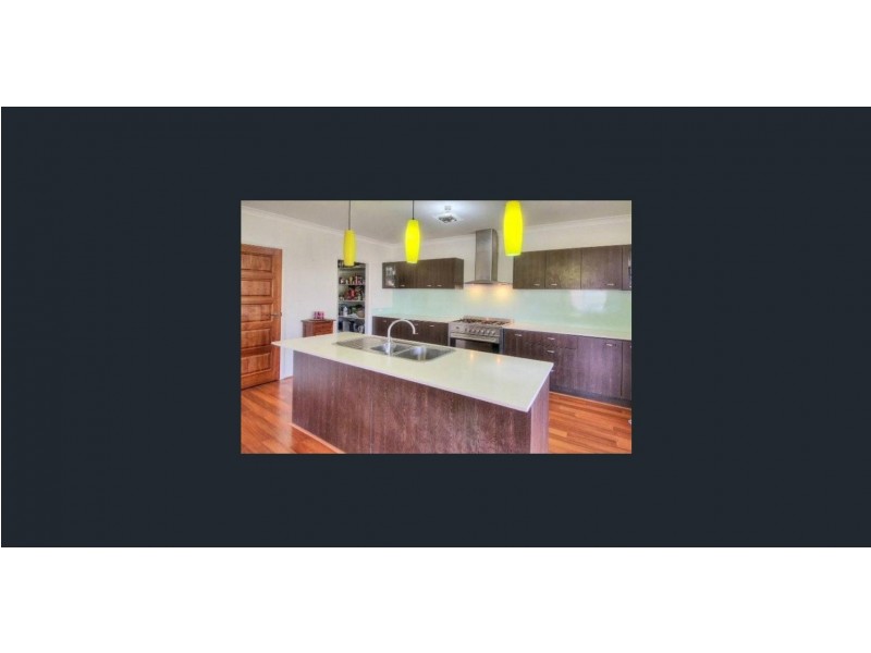 105 Jubilee Avenue, Forest Lake QLD 4078