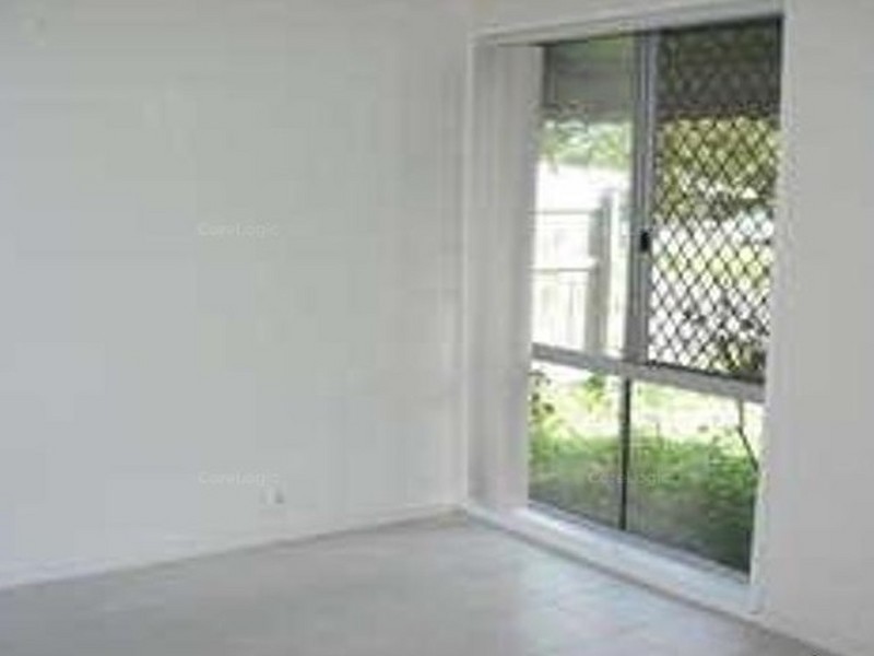 18 Halfmoon Street, Browns Plains QLD 4118