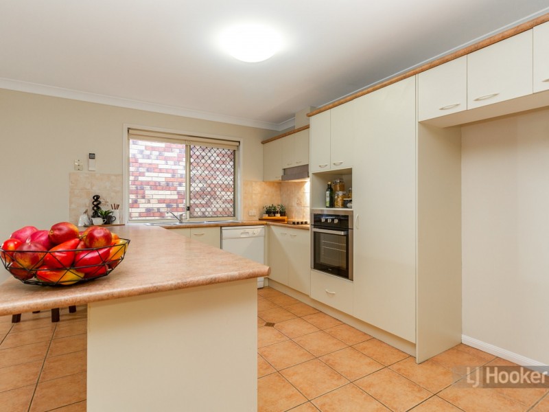 43 Regents Circuit, Forest Lake QLD 4078