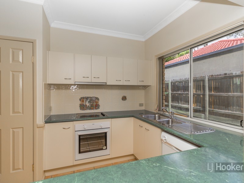 3 Elabana Place, Forest Lake QLD 4078