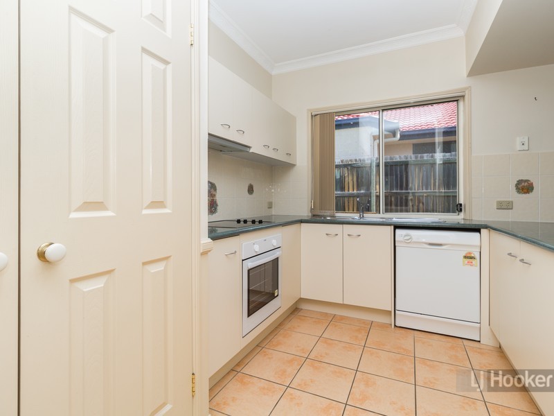 3 Elabana Place, Forest Lake QLD 4078