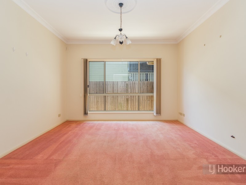 3 Elabana Place, Forest Lake QLD 4078