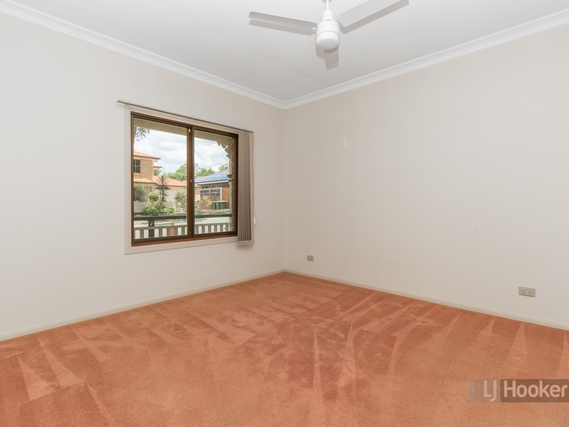 3 Elabana Place, Forest Lake QLD 4078