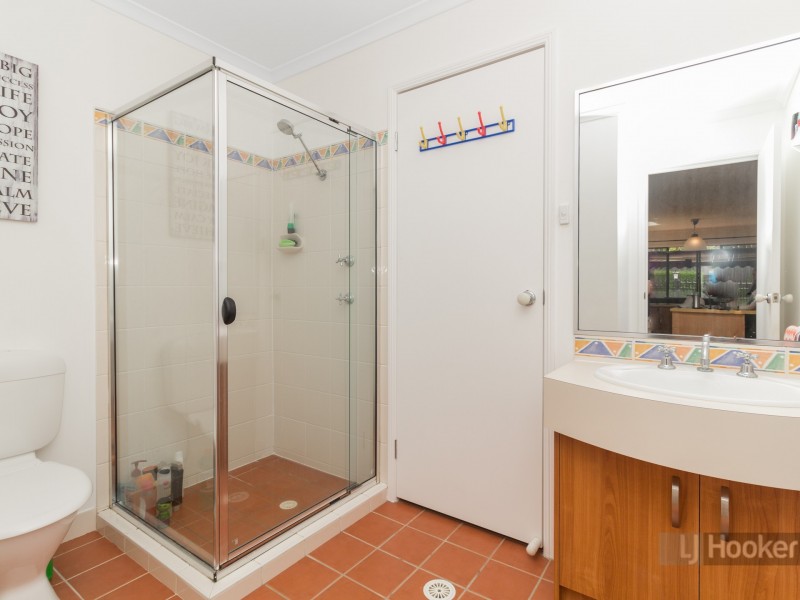 27 Vaucluse Street, Forest Lake QLD 4078