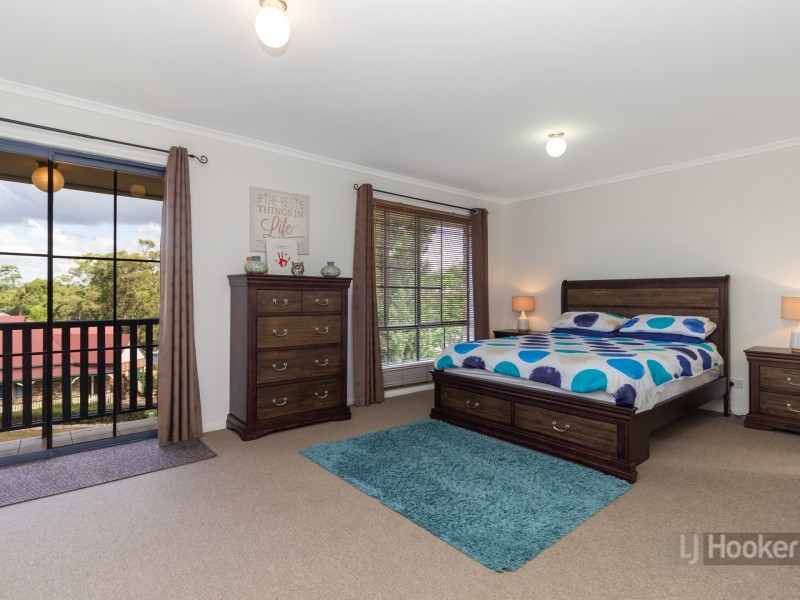 27 Vaucluse Street, Forest Lake QLD 4078