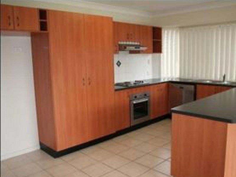 6 Joffre Place, Forest Lake QLD 4078