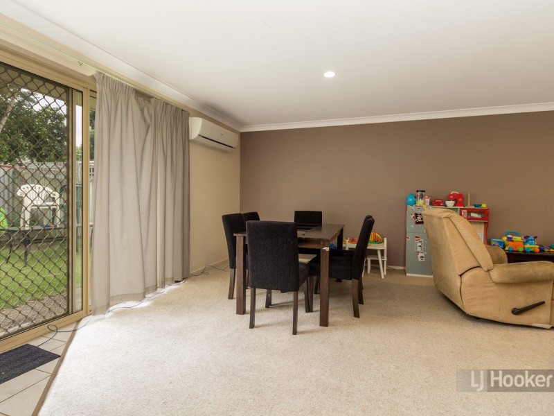 21 Macquarie Circuit, Forest Lake QLD 4078