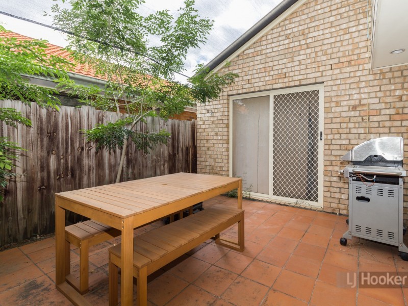 21 Macquarie Circuit, Forest Lake QLD 4078