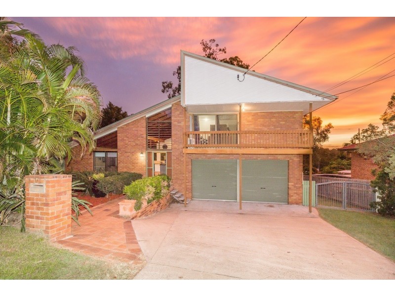 17 Karen Street, Camira QLD 4300