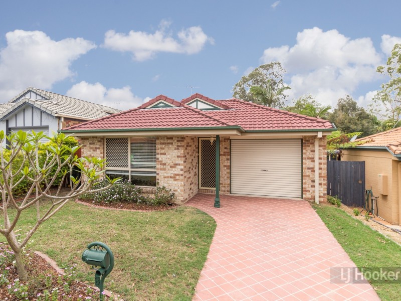 3 Winnecke Close, Forest Lake QLD 4078