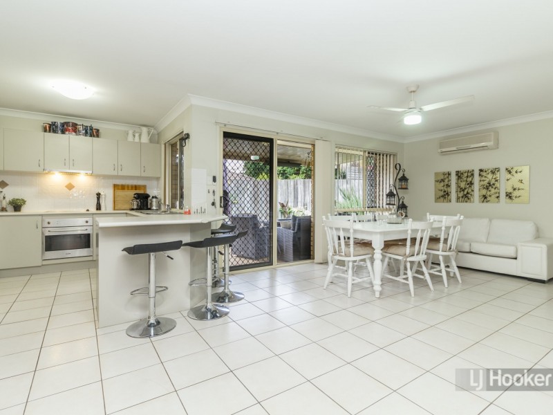 41 Hinchinbrook Circuit, Forest Lake QLD 4078