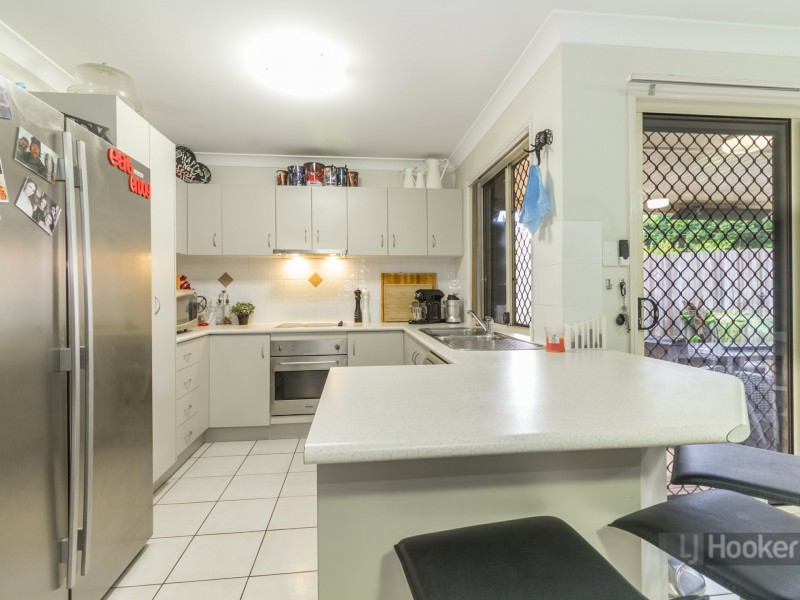 41 Hinchinbrook Circuit, Forest Lake QLD 4078