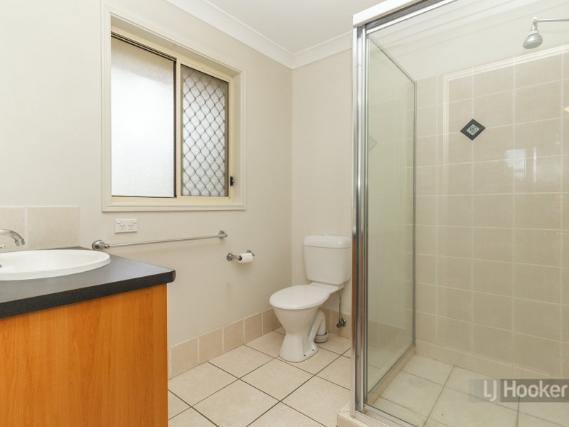 9 Taylor Place, Forest Lake QLD 4078