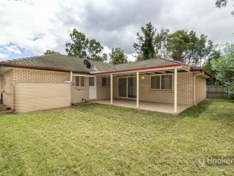 9 Taylor Place, Forest Lake QLD 4078