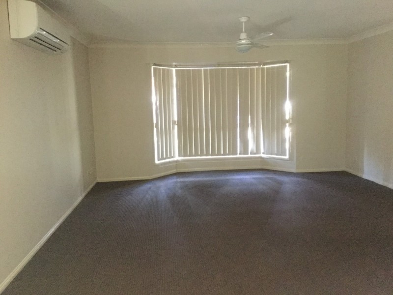 9 Templestowe Close, Forest Lake QLD 4078