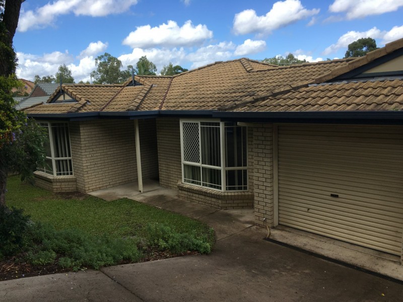 8 Paterson Place, Forest Lake QLD 4078