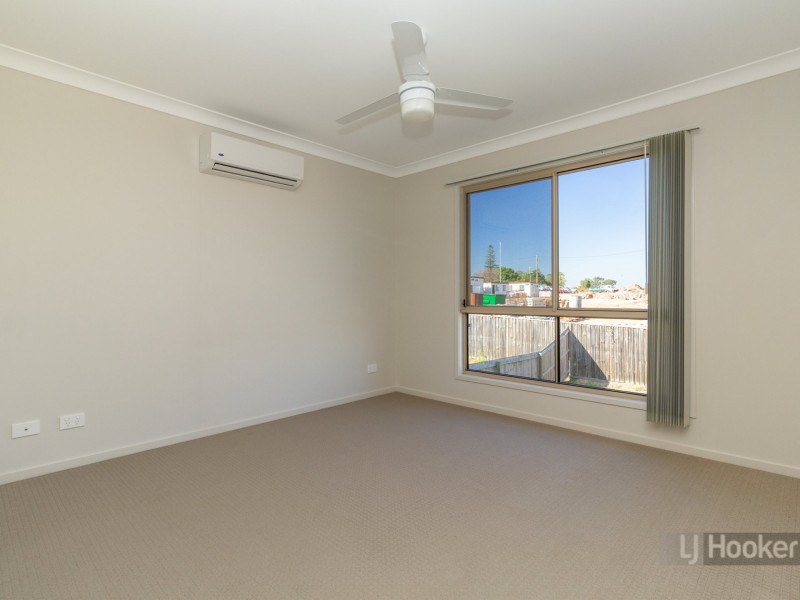 8 Kent Street, Heathwood QLD 4110