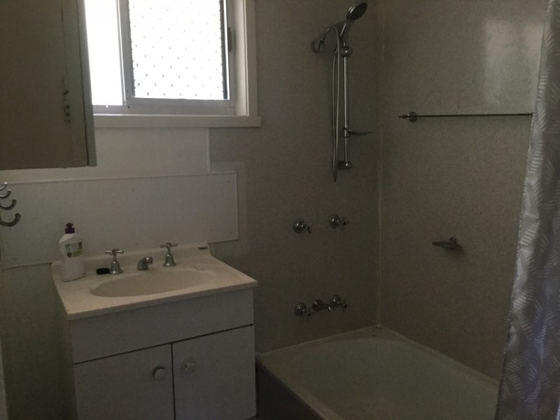 11 Caldwell Street, Goodna QLD 4300