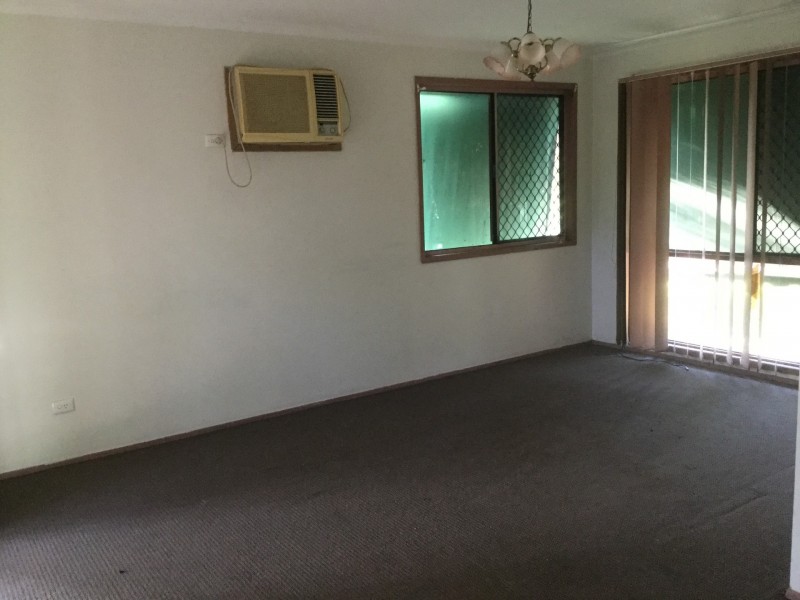 13 France Street, Eastern Heights QLD 4305