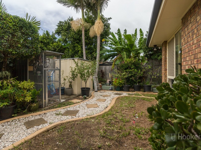 5 Horton Place, Forest Lake QLD 4078