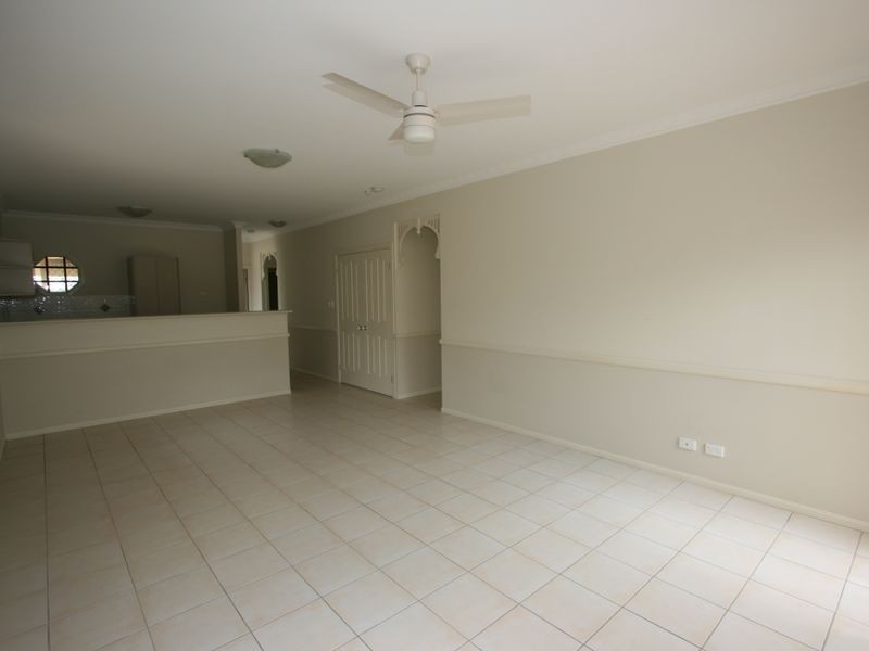 7 Nullarbor Circuit, Forest Lake QLD 4078