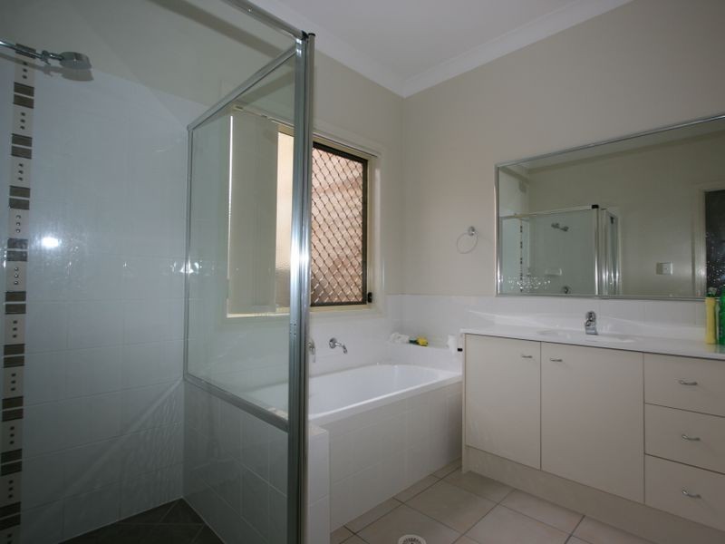 7 Nullarbor Circuit, Forest Lake QLD 4078