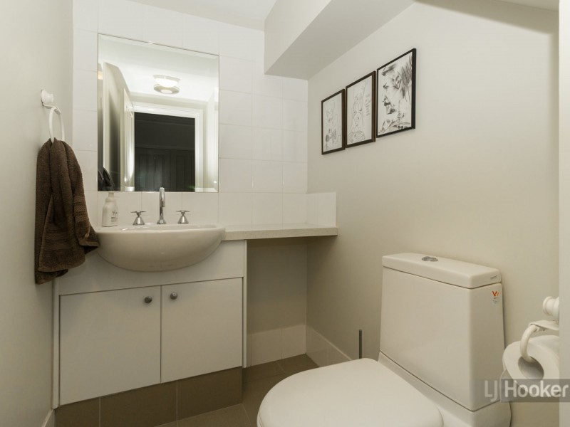 13 Toorak Place, Forest Lake QLD 4078