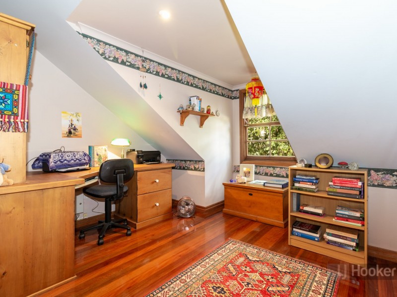 79 Banksia Circuit, Forest Lake QLD 4078