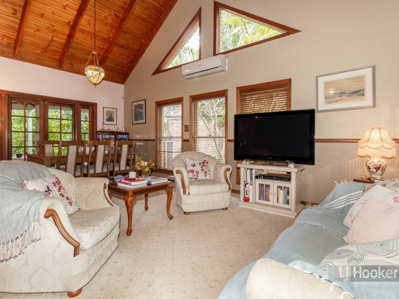 79 Banksia Circuit, Forest Lake QLD 4078