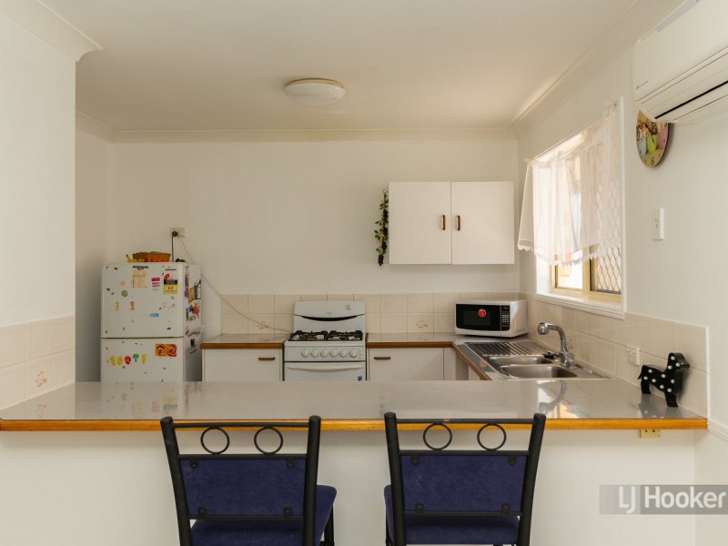 100 Banksia Circuit, Forest Lake QLD 4078