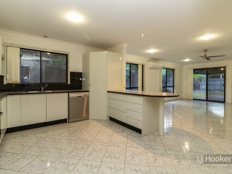 10 Milliken Circuit, Forest Lake QLD 4078