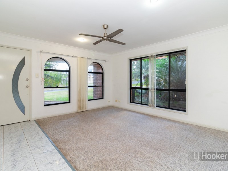 10 Milliken Circuit, Forest Lake QLD 4078