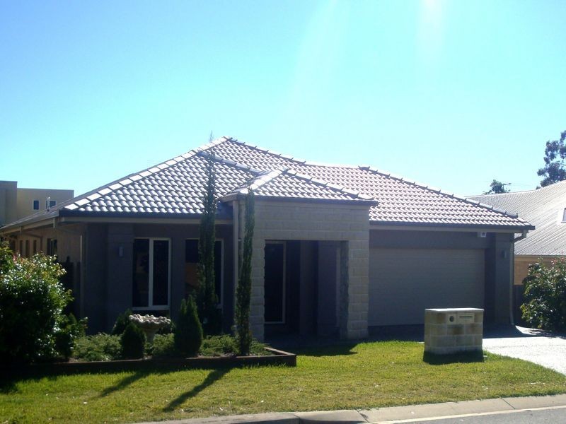4 Abbotsford Place, Forest Lake QLD 4078