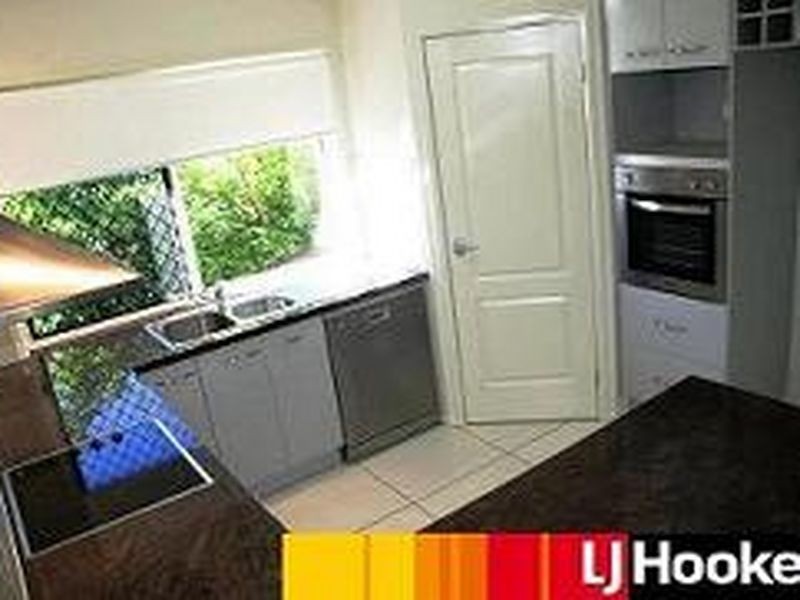 4 Abbotsford Place, Forest Lake QLD 4078