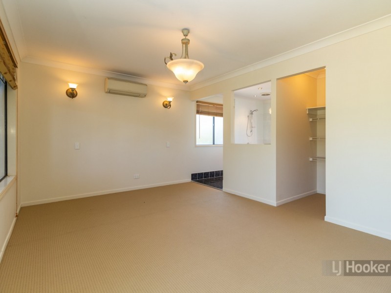 10 Canterbury Close, Forest Lake QLD 4078