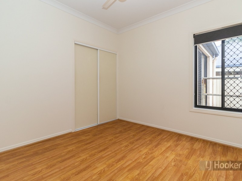 27 Cobourg Street, Forest Lake QLD 4078