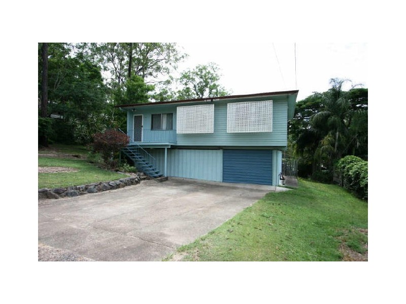 38 Hallett Avenue, Camira QLD 4300