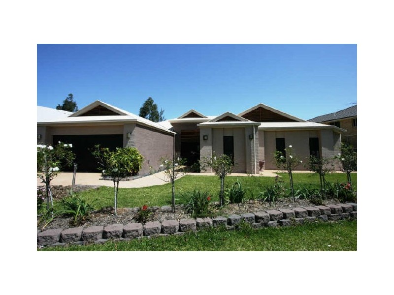 60 Catalina Circuit, Forest Lake QLD 4078