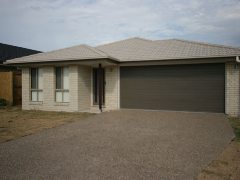 8 Finetti Circuit, Durack QLD 4077