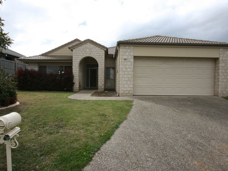 82 Claremont Parade, Forest Lake QLD 4078