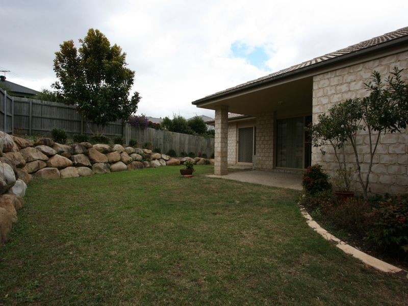 82 Claremont Parade, Forest Lake QLD 4078