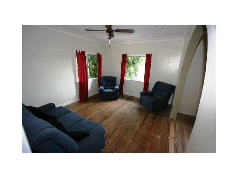 106 Bardon Road, Kingston QLD 4114