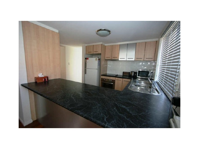 8 Chiswick Place, Forest Lake QLD 4078