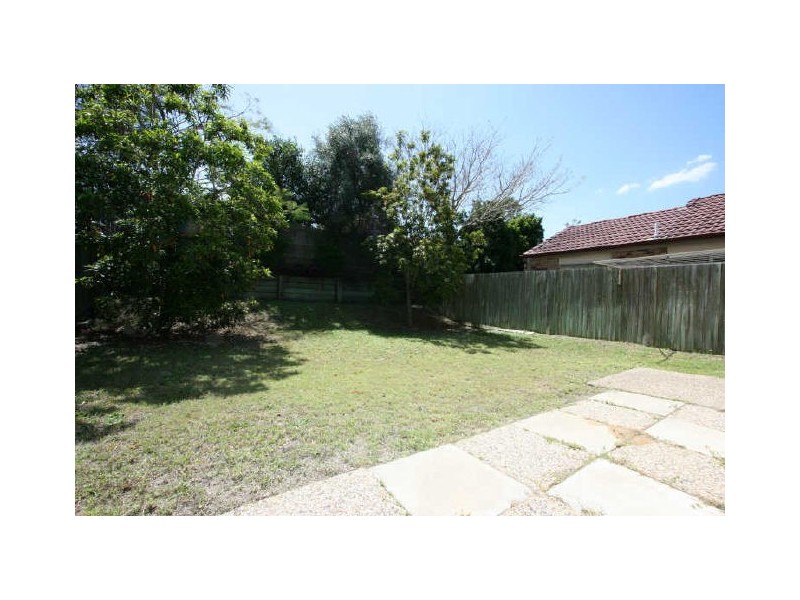 8 Chiswick Place, Forest Lake QLD 4078