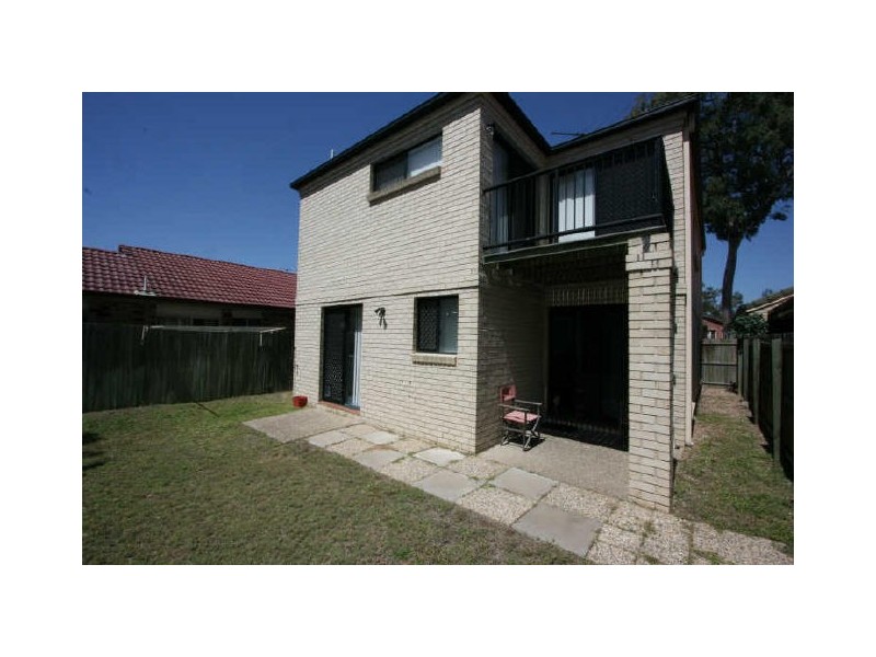 8 Chiswick Place, Forest Lake QLD 4078